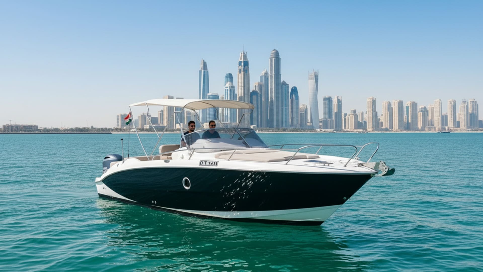 Pont spacieux et sièges confortables sur le Paradise Knight 27 ft