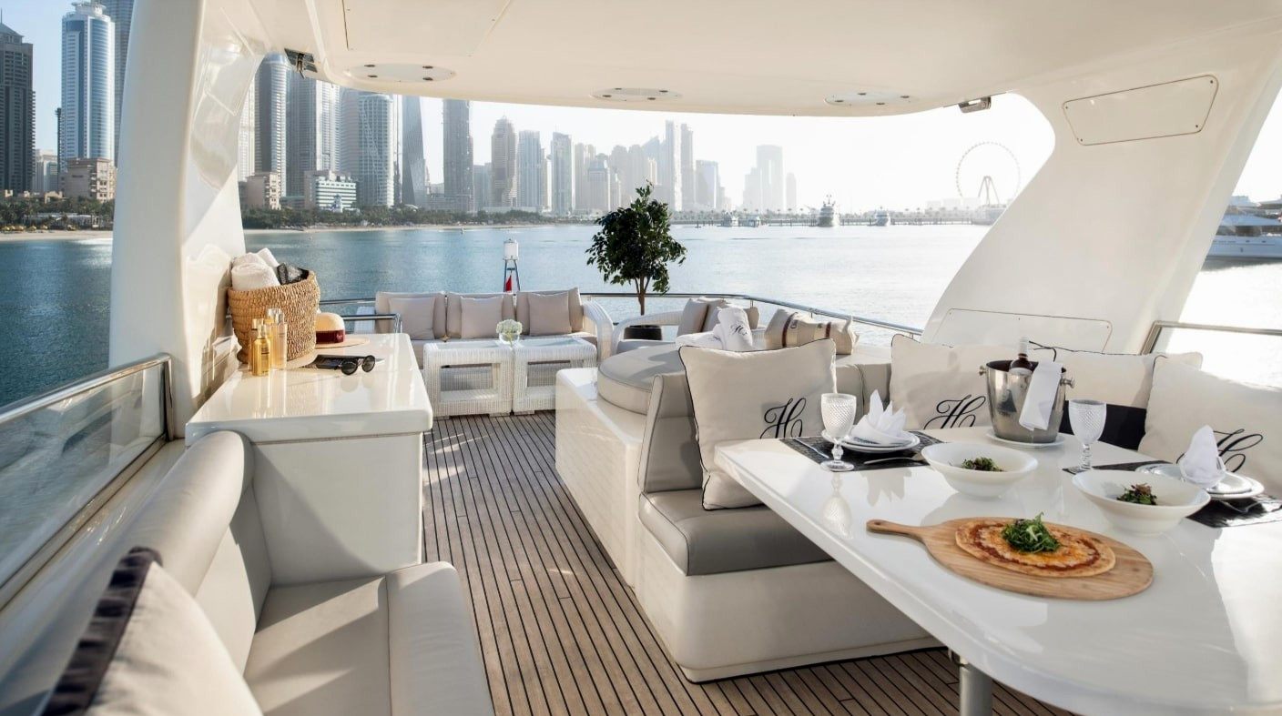 Haigan Jacuzzi yacht, image 3