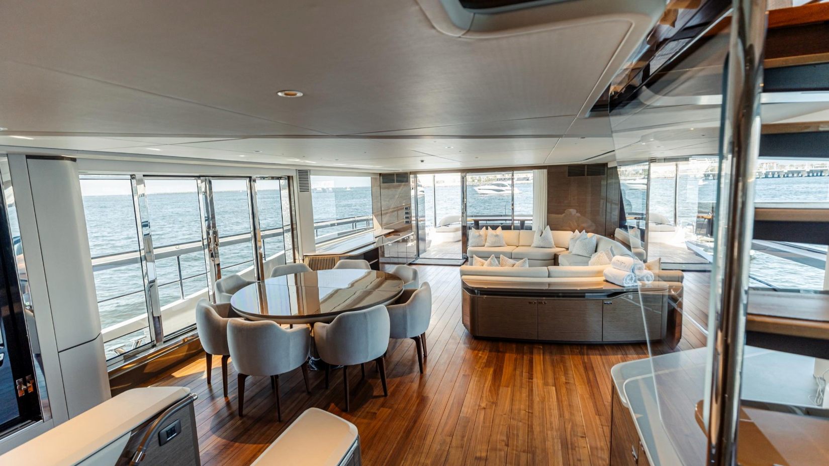 Princess 95X Super-flybridge yacht, image 6