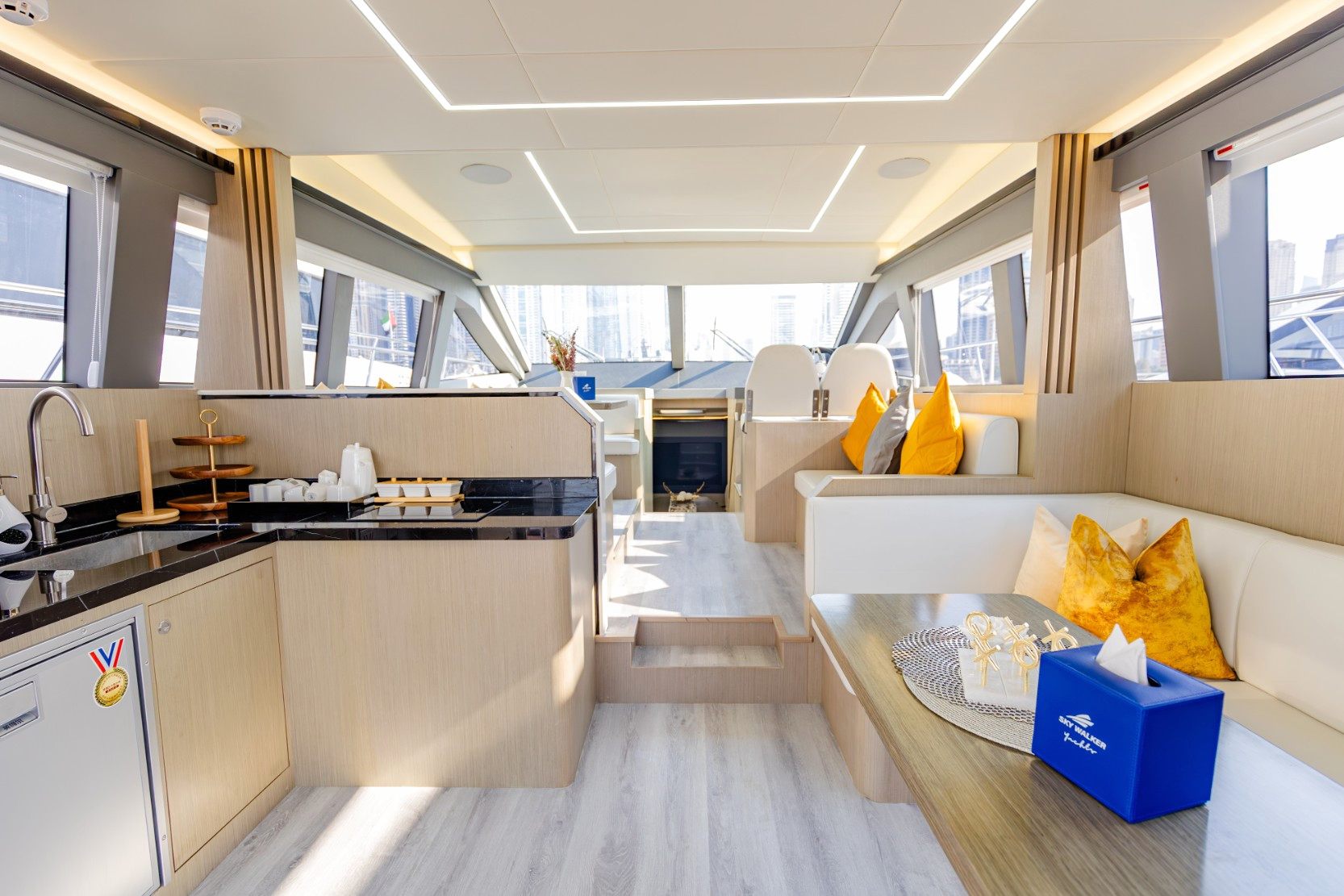 Sky Walker Kio yacht, image 6