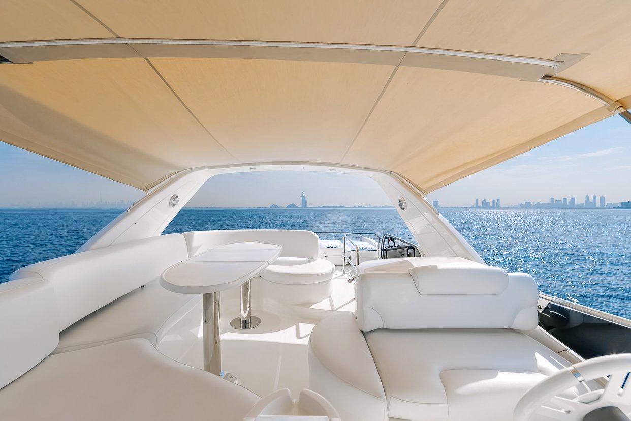 Azimut Candy yacht, image 10