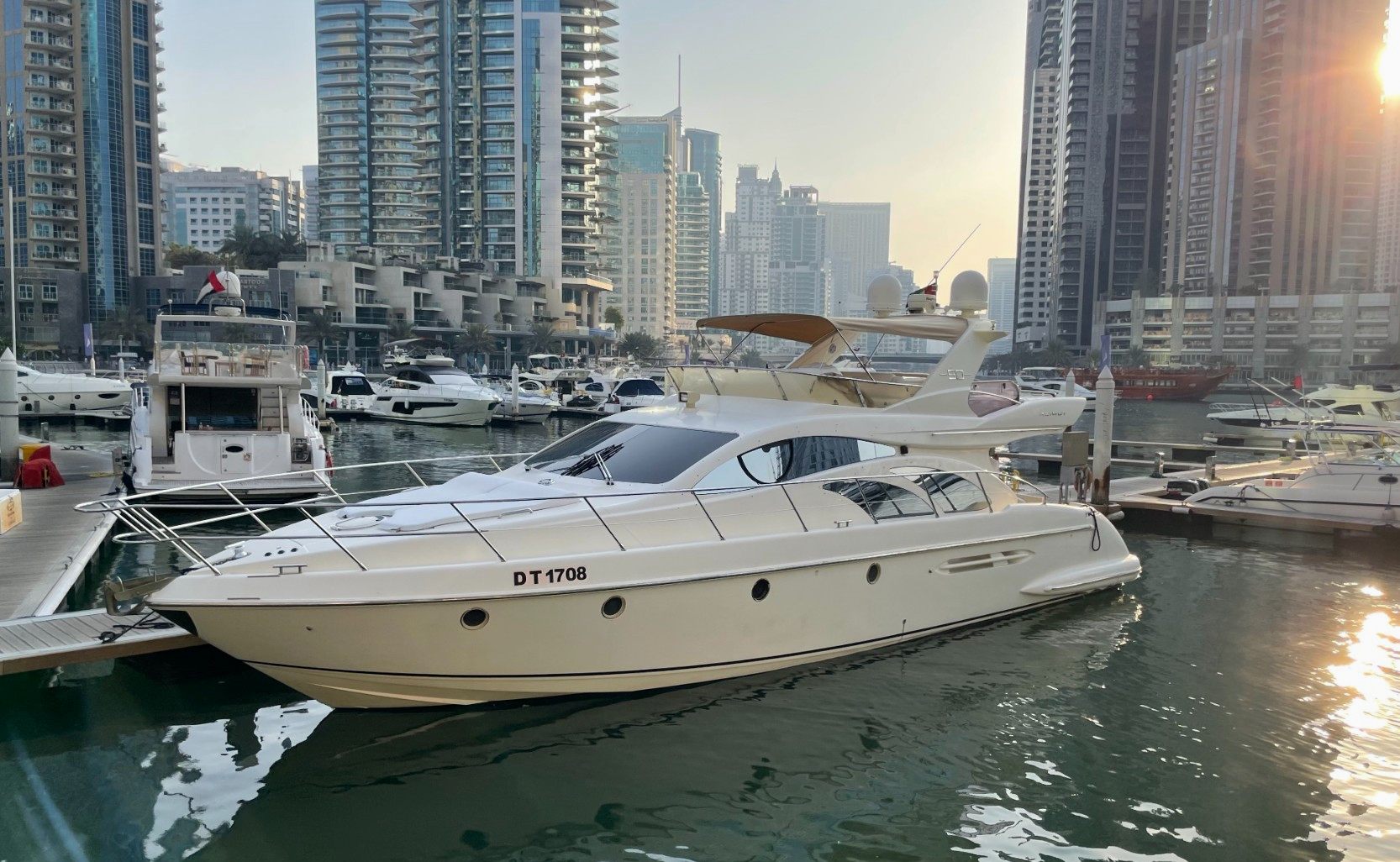 Azimut Grand Crew yacht, image 4