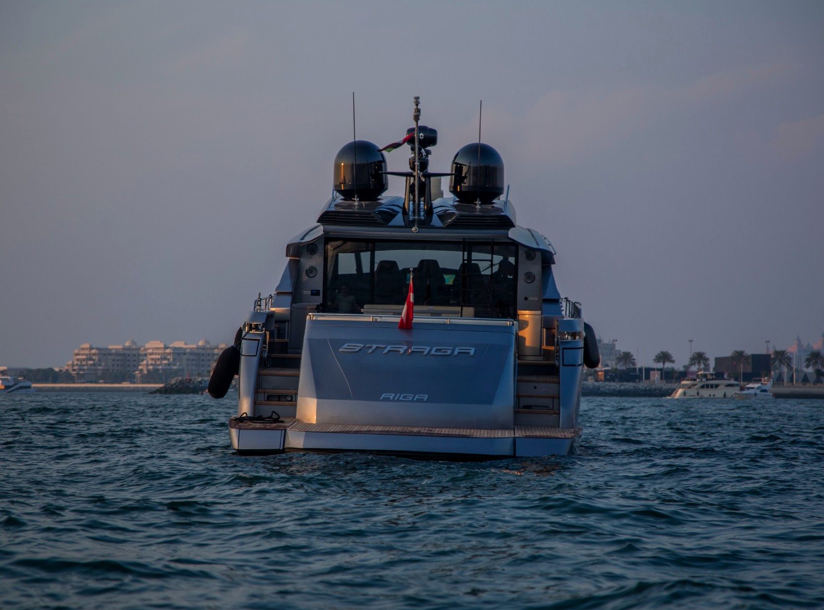 Pershing yacht, image 9