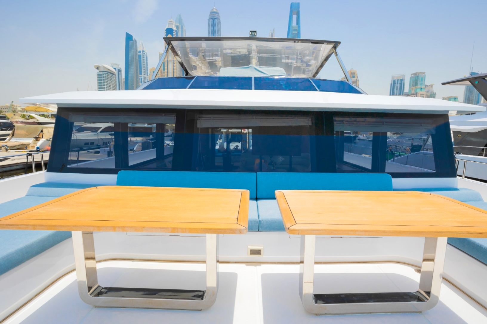 Sky Walker Aquila yacht, image 7