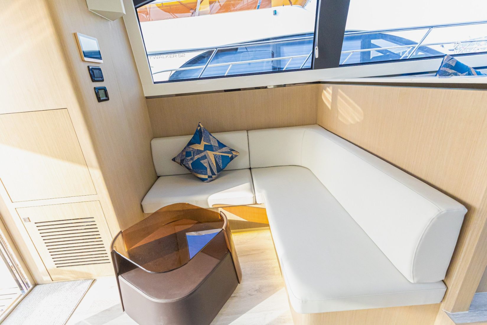 Sky Walker Axa yacht, image 4