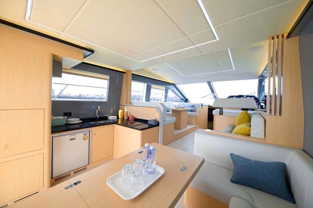 Sky Walker Oxo yacht, image 5