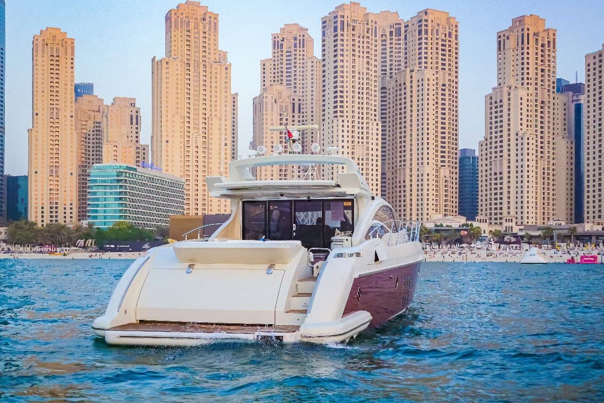 Azimut Sura yacht, image 7