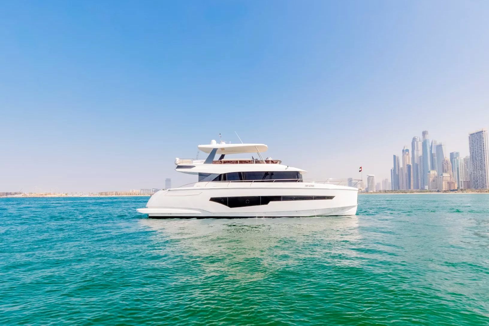Sky Walker Gala yacht, image 5