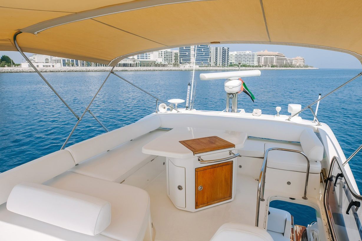 Azimut No Regrets yacht, image 3