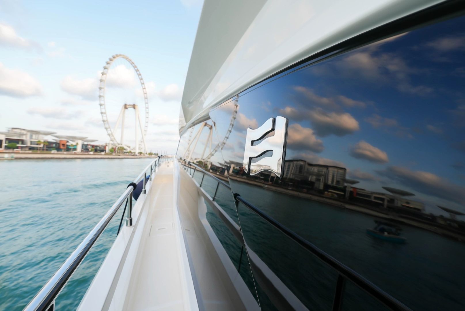 Ferretti 67 ft yacht, image 10