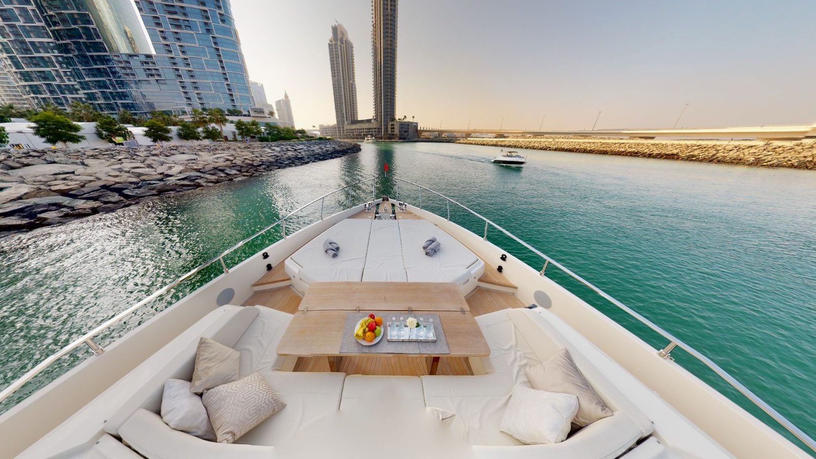 Ferretti 78 ft yacht, image 9