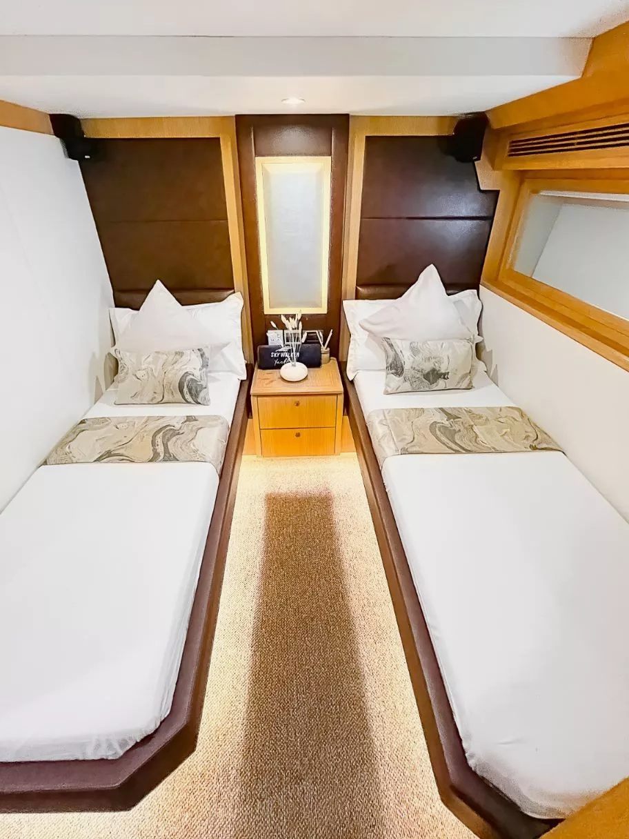 Sky Walker Astra yacht, image 6