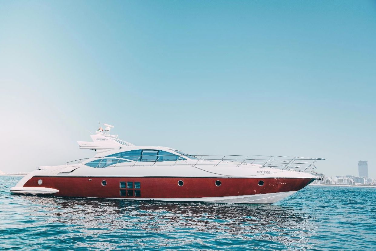 Azimut Sura yacht, image 3