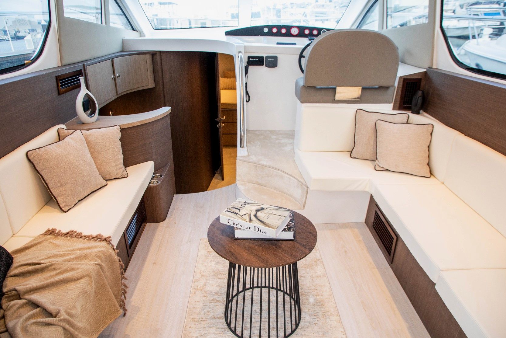 Intermare May One yacht, image 6