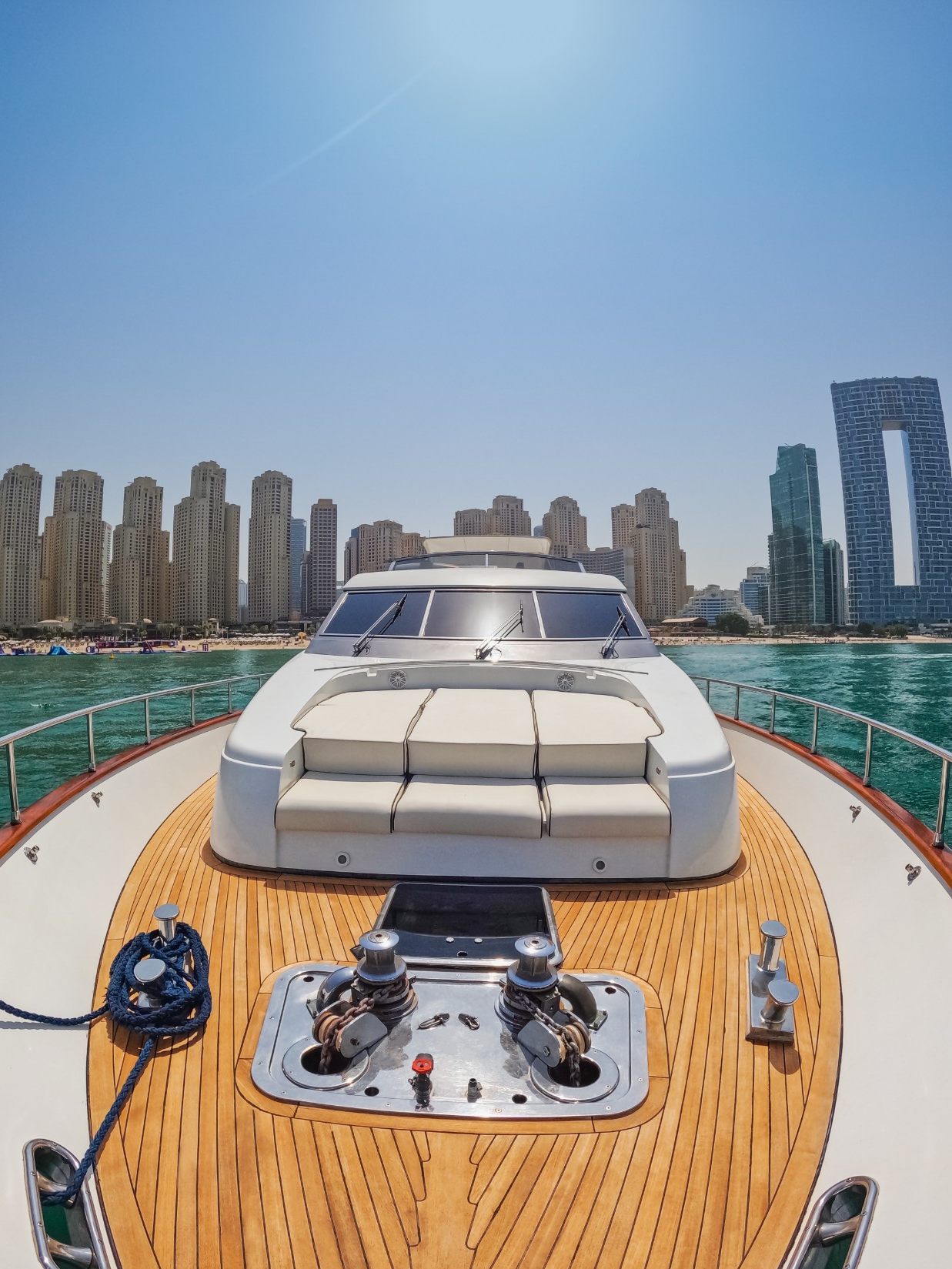 San Lorenzo yacht, image 5