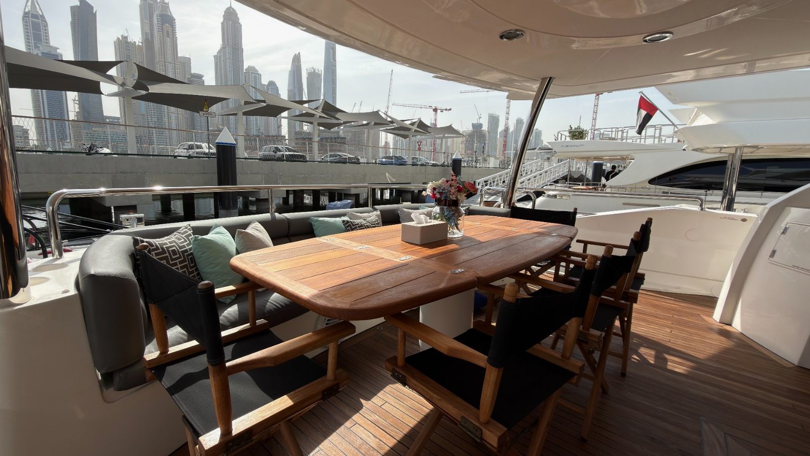 Sunseeker Aarna yacht, image 12