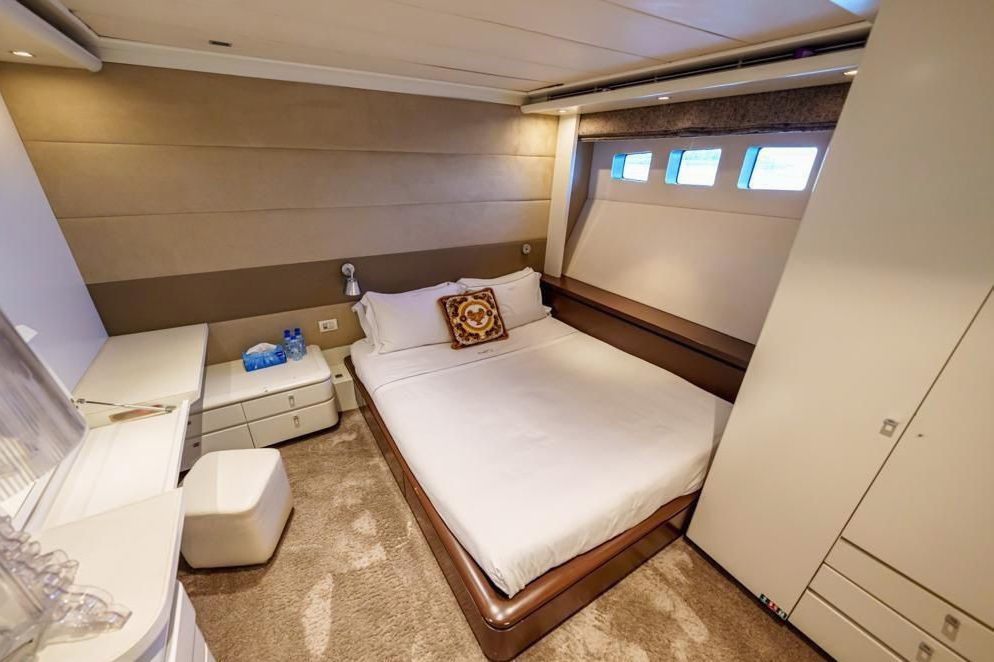 Nedship Khalili yacht, image 15