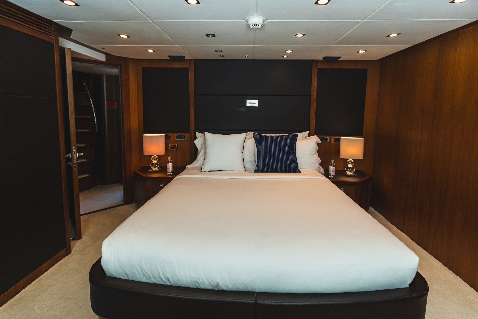Sunseeker Lucien yacht, image 10