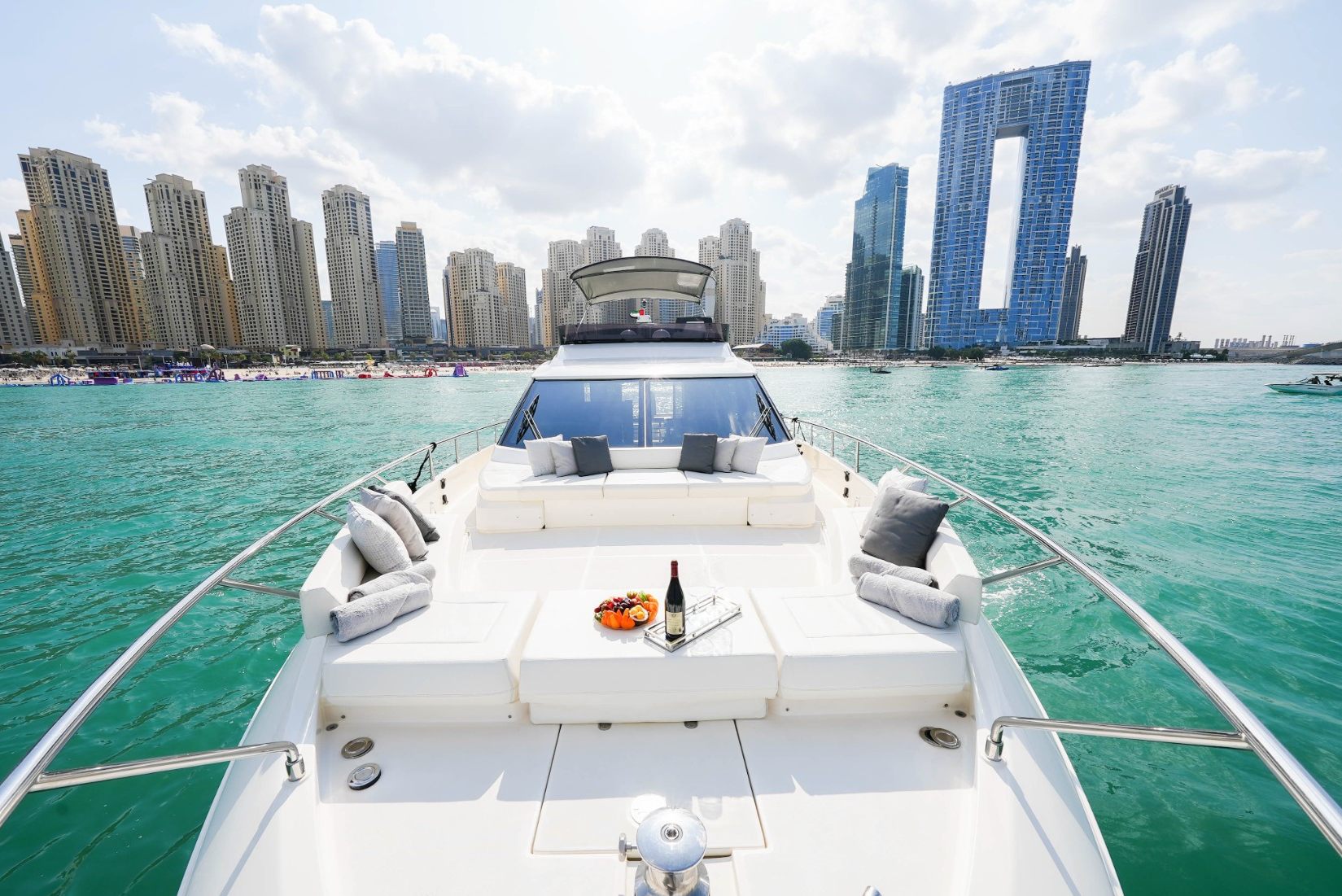 Ferretti 67 ft yacht, image 11