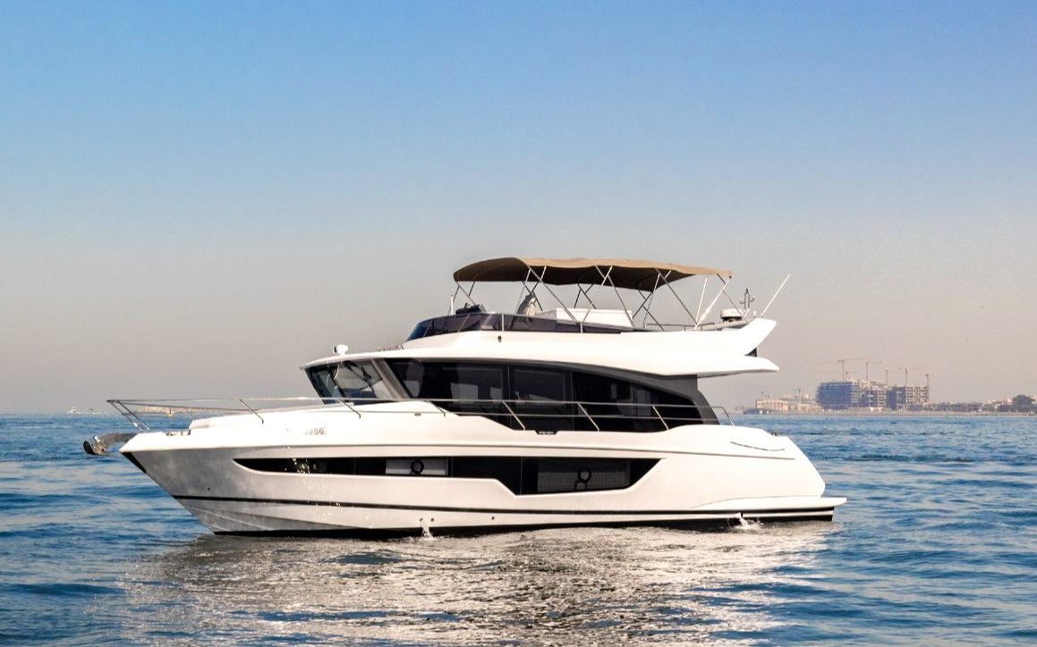 Sky Walker Fly X53 Sport in Dubai, 53 ft