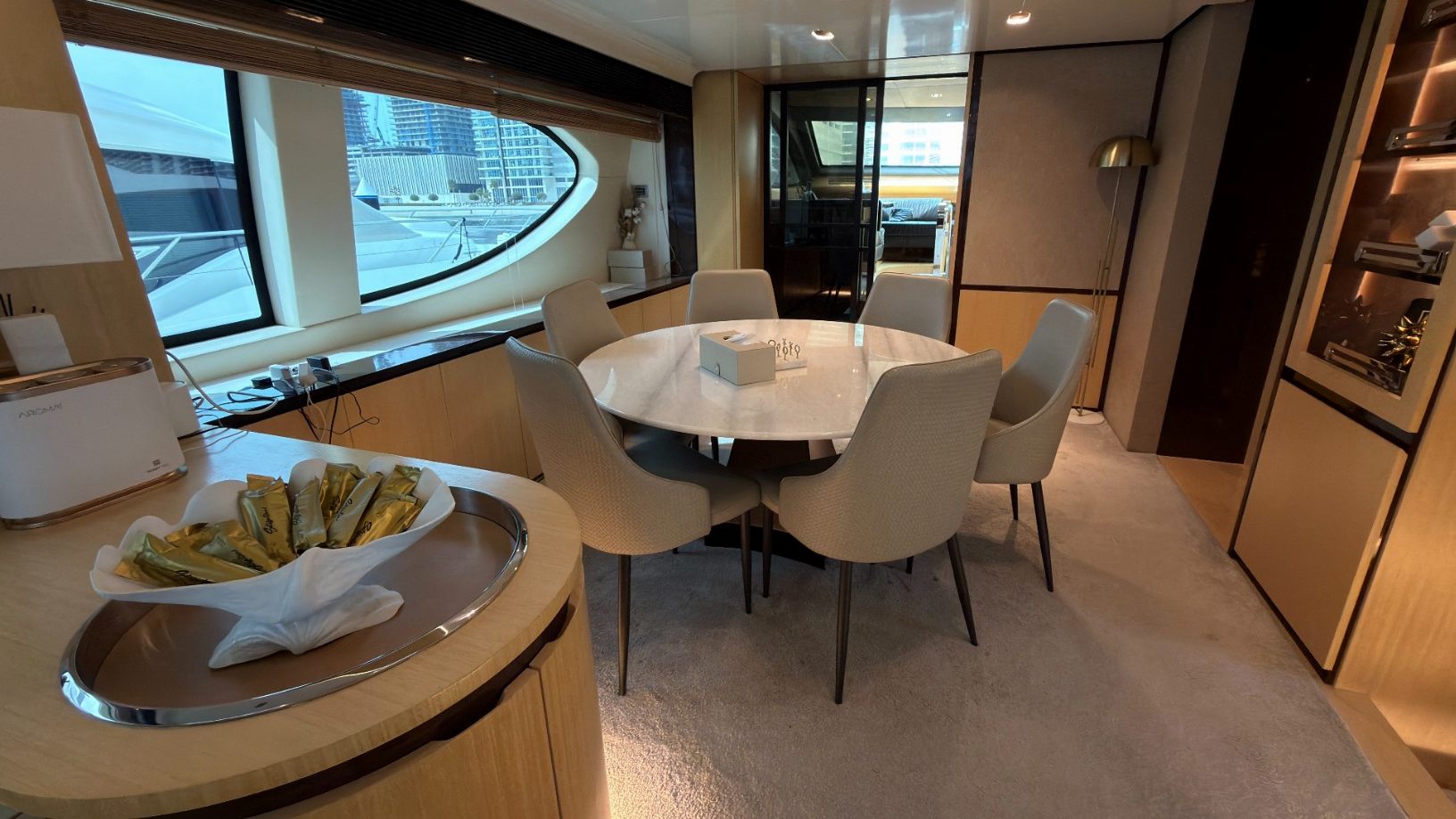 Azimut Satisfaction yacht, image 16
