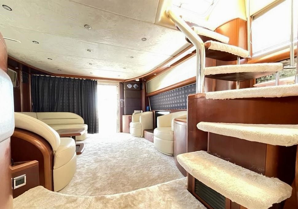Princess Amotea yacht, image 2