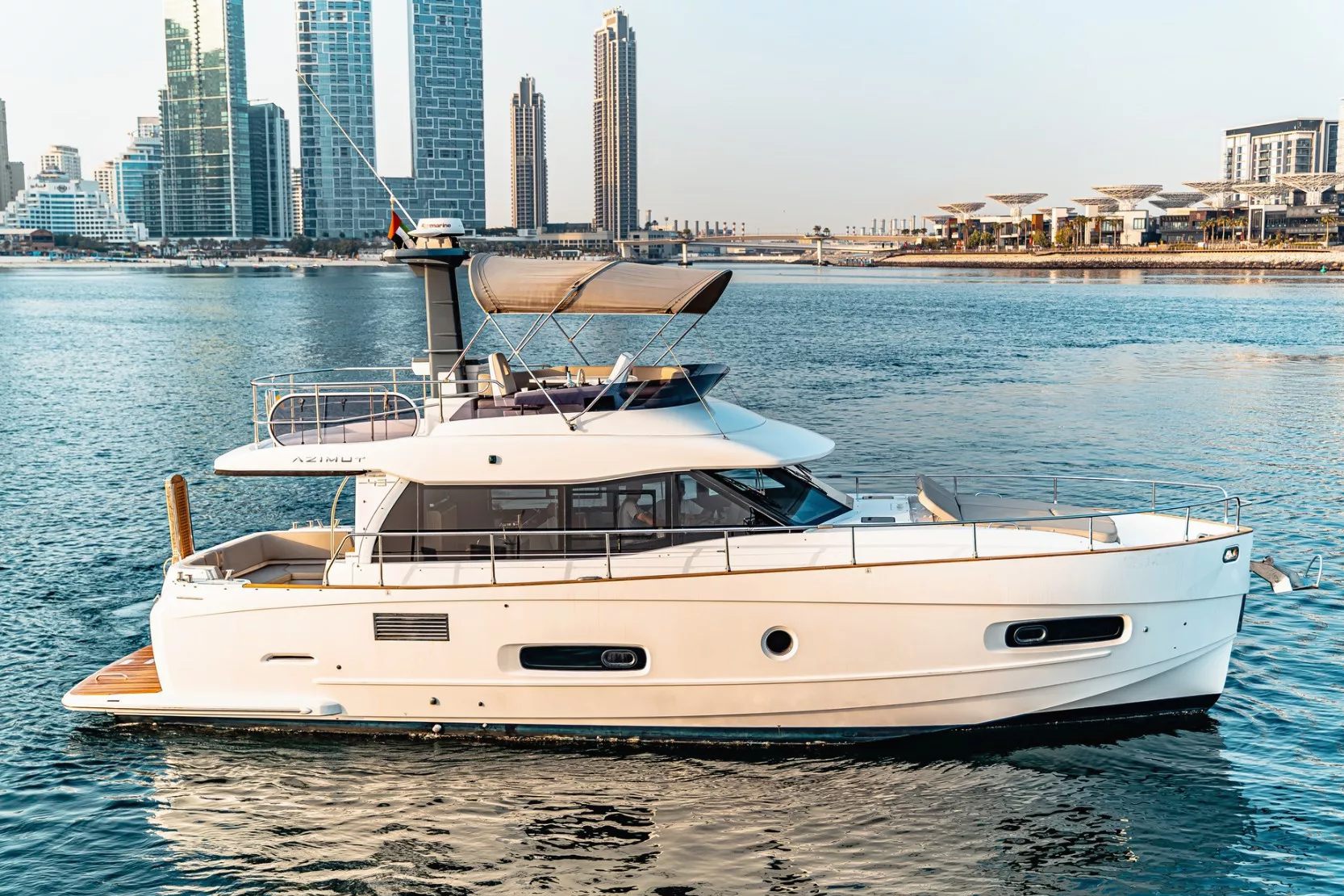 Azimut Magellano 43 ft yacht, image 4