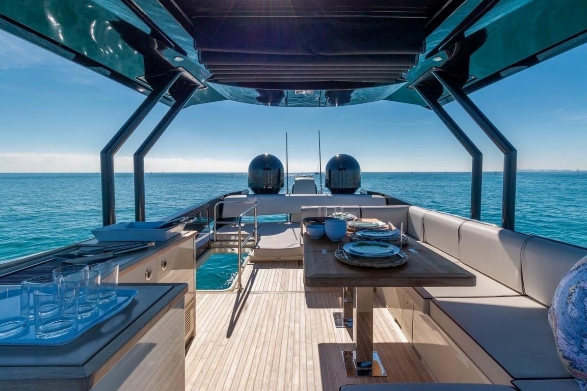 Monte Carlo 6 yacht, image 12