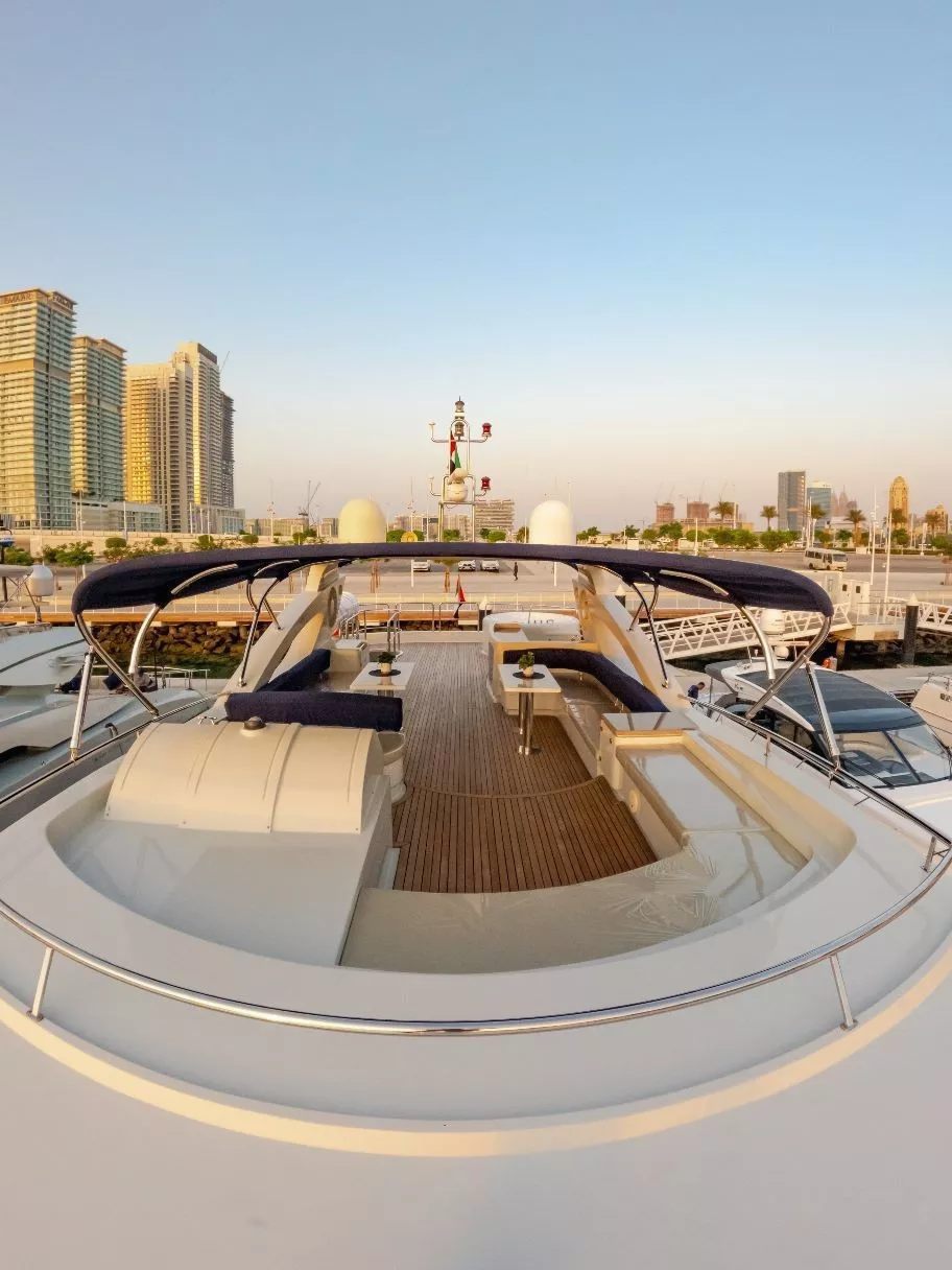 Sky Walker Kona yacht, image 7