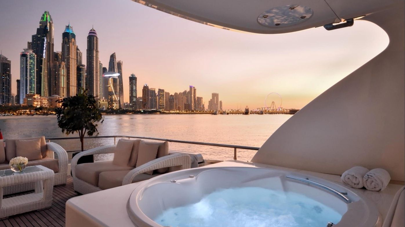 Haigan Jacuzzi yacht, image 2