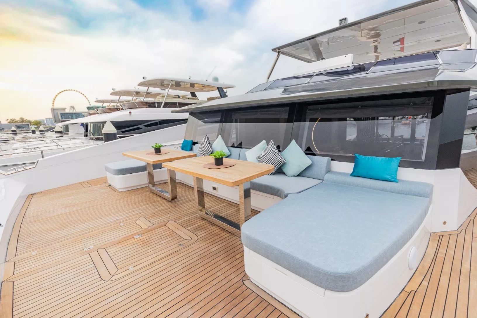 Sky Walker Infinity yacht, image 6