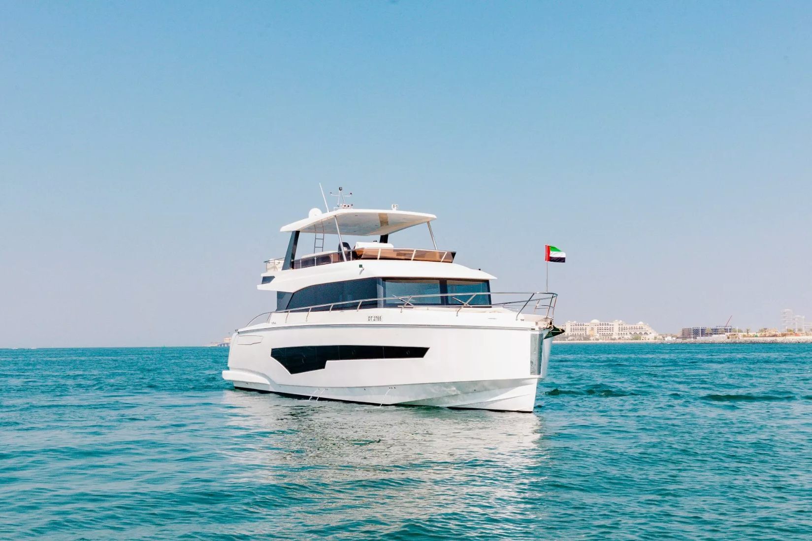 Sky Walker Gala yacht, image 6