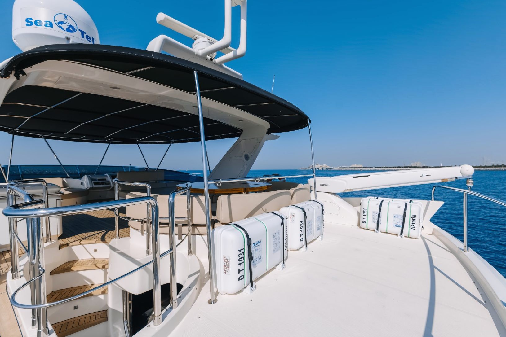 Azimut Viktoria yacht, image 4