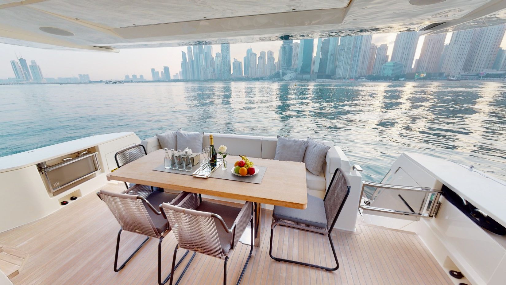 Ferretti 78 ft yacht, image 14