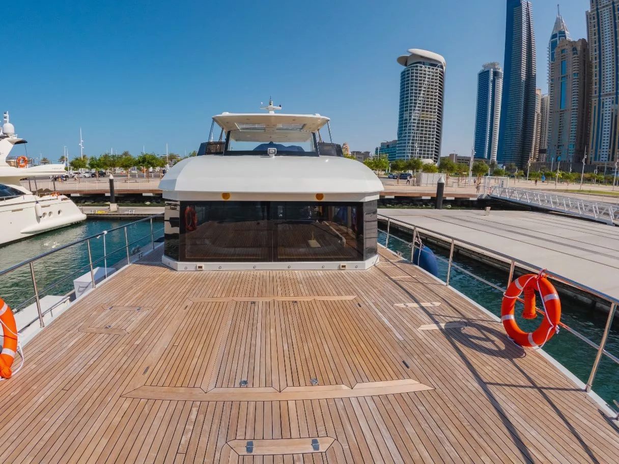 Sky Walker Explora yacht, image 9
