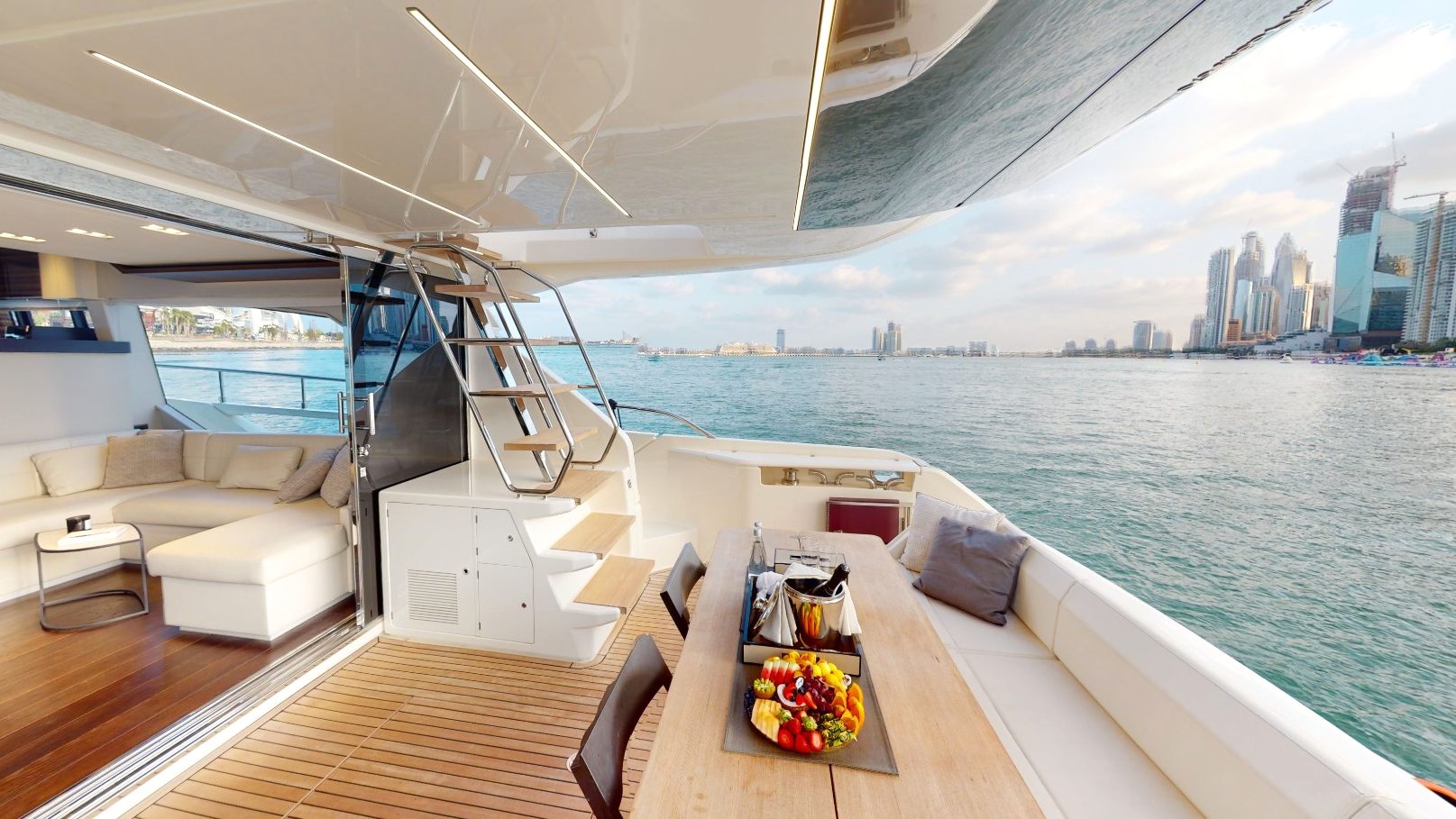 Ferretti 67 ft yacht, image 13