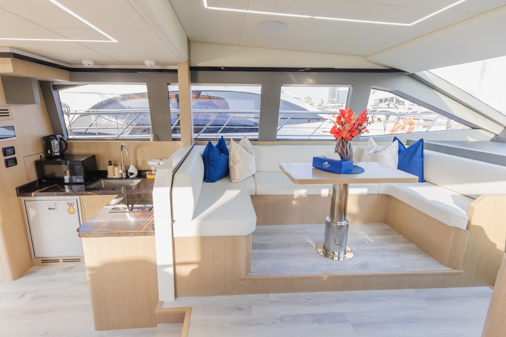 Sky Walker RAK 1 yacht, image 5