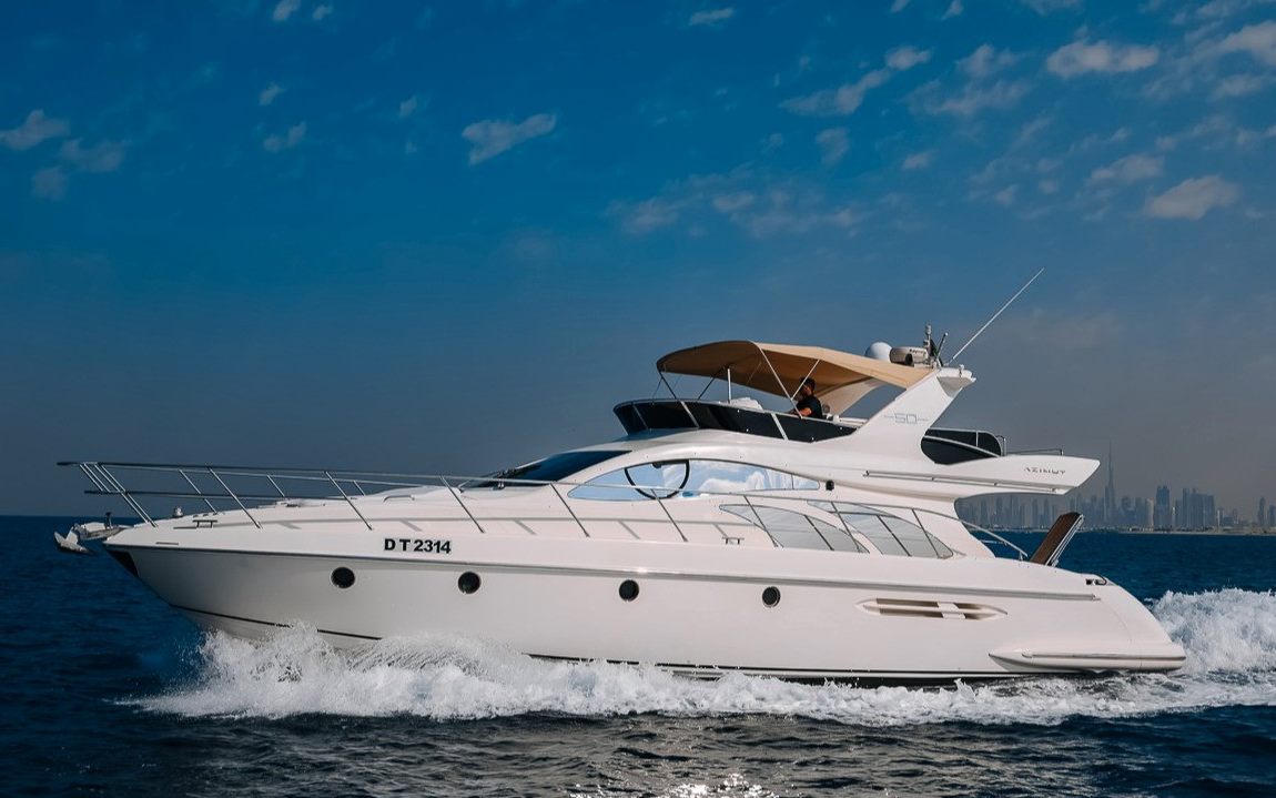 Azimut Candy yacht in Dubai