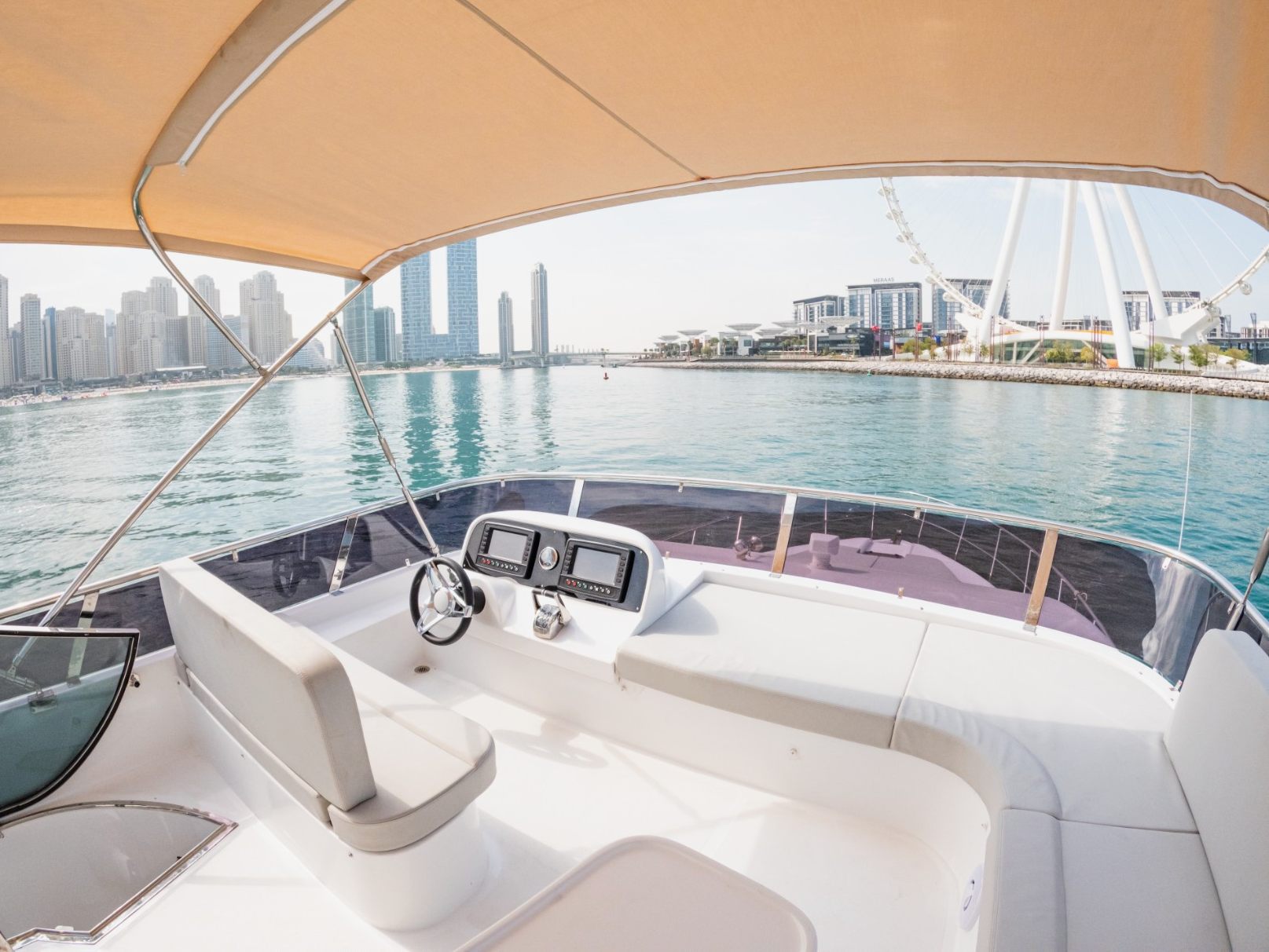 Sky Walker Uno yacht, image 3