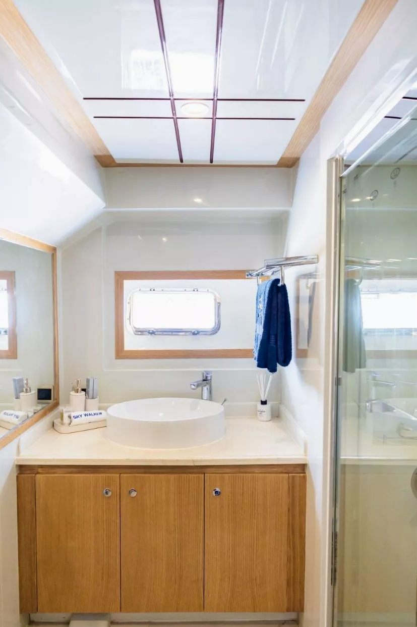 Sky Walker Astra yacht, image 15