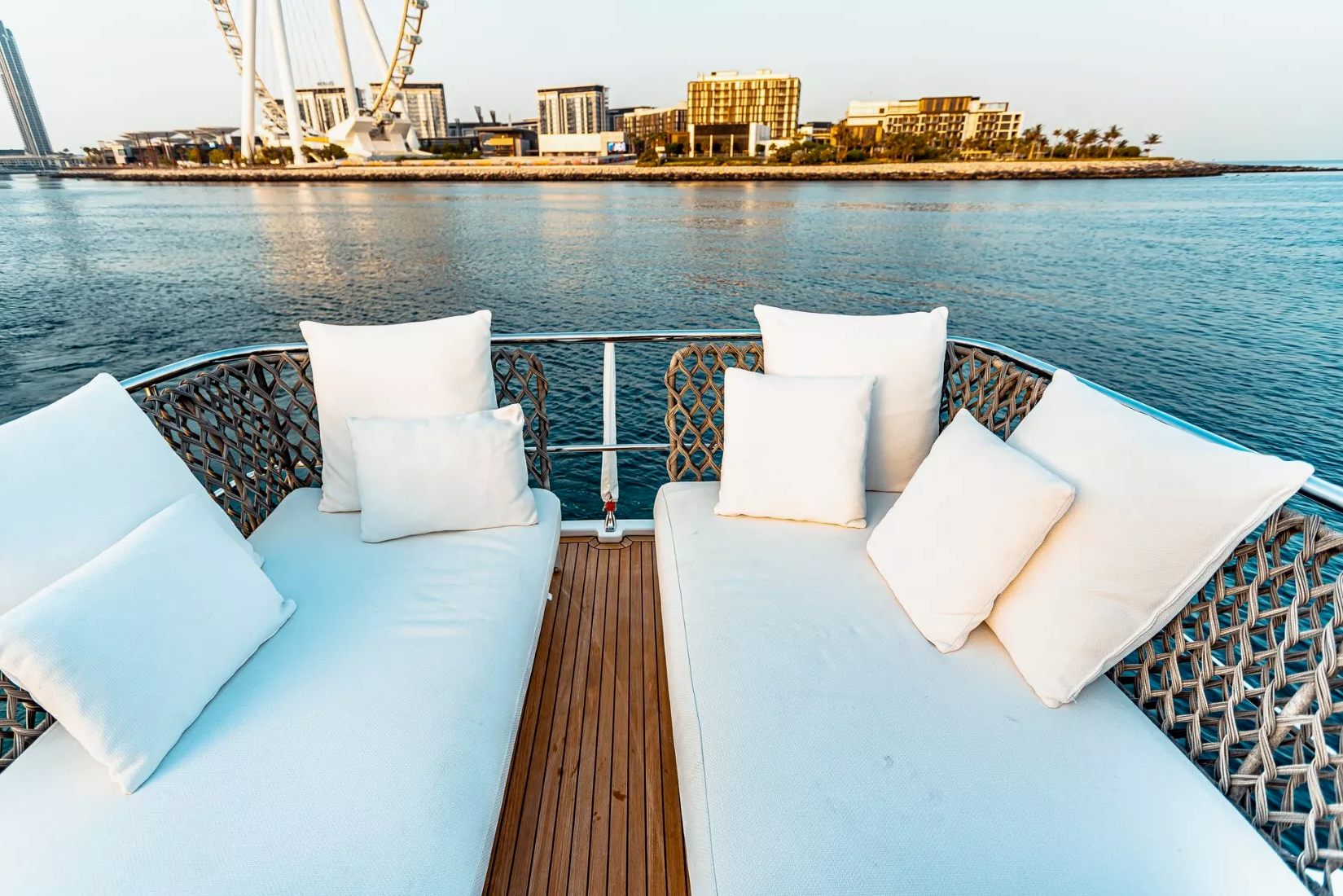 Azimut Magellano 66 ft yacht, image 4