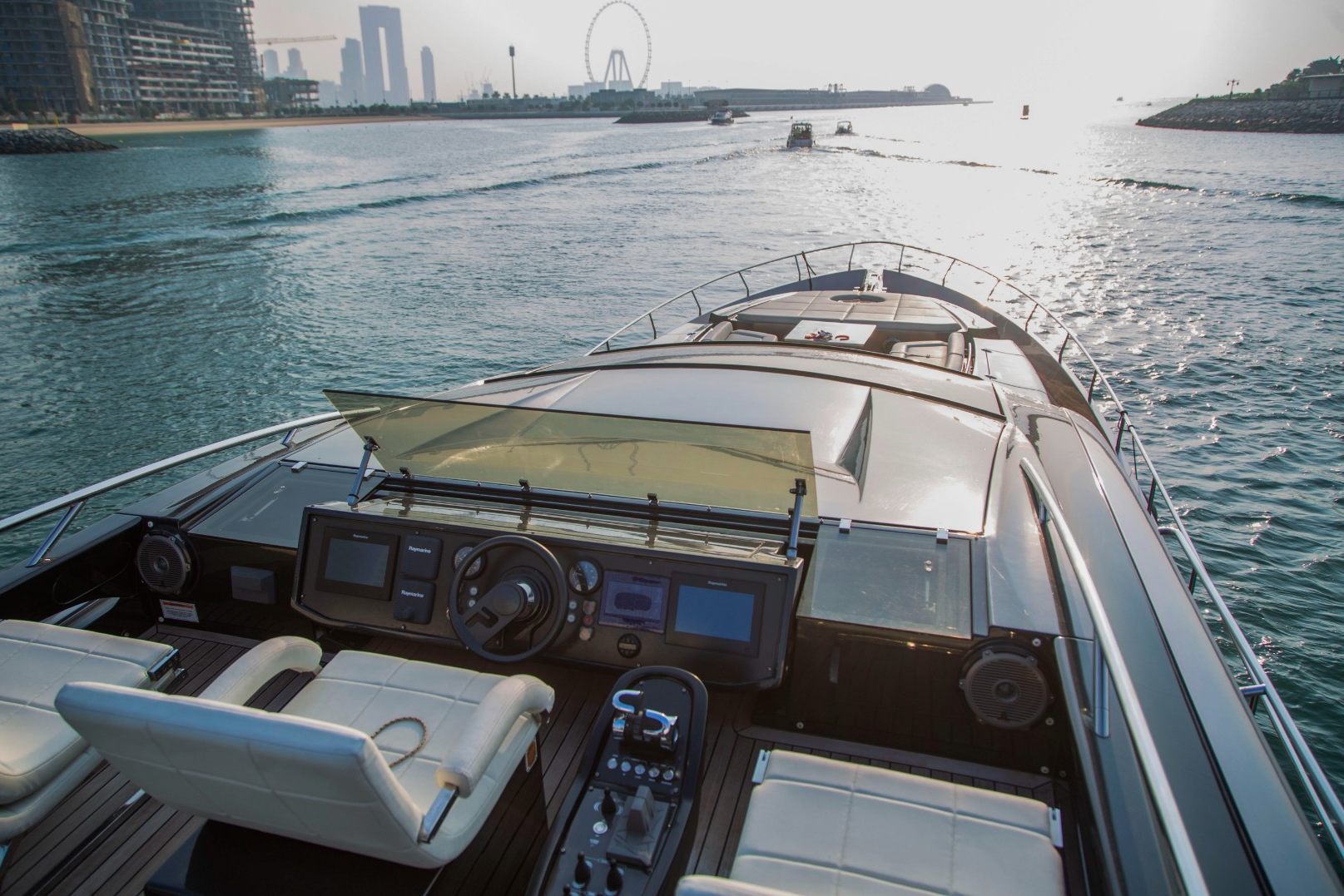 Pershing yacht, image 16