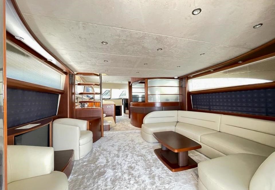 Princess Amotea yacht, image 8