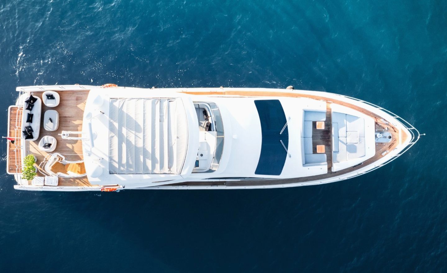 Azimut Satisfaction in Dubai, 88 ft