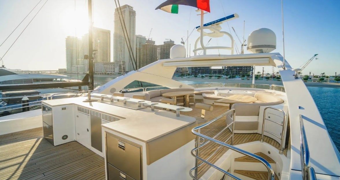 Sunseeker Lucien yacht, image 6