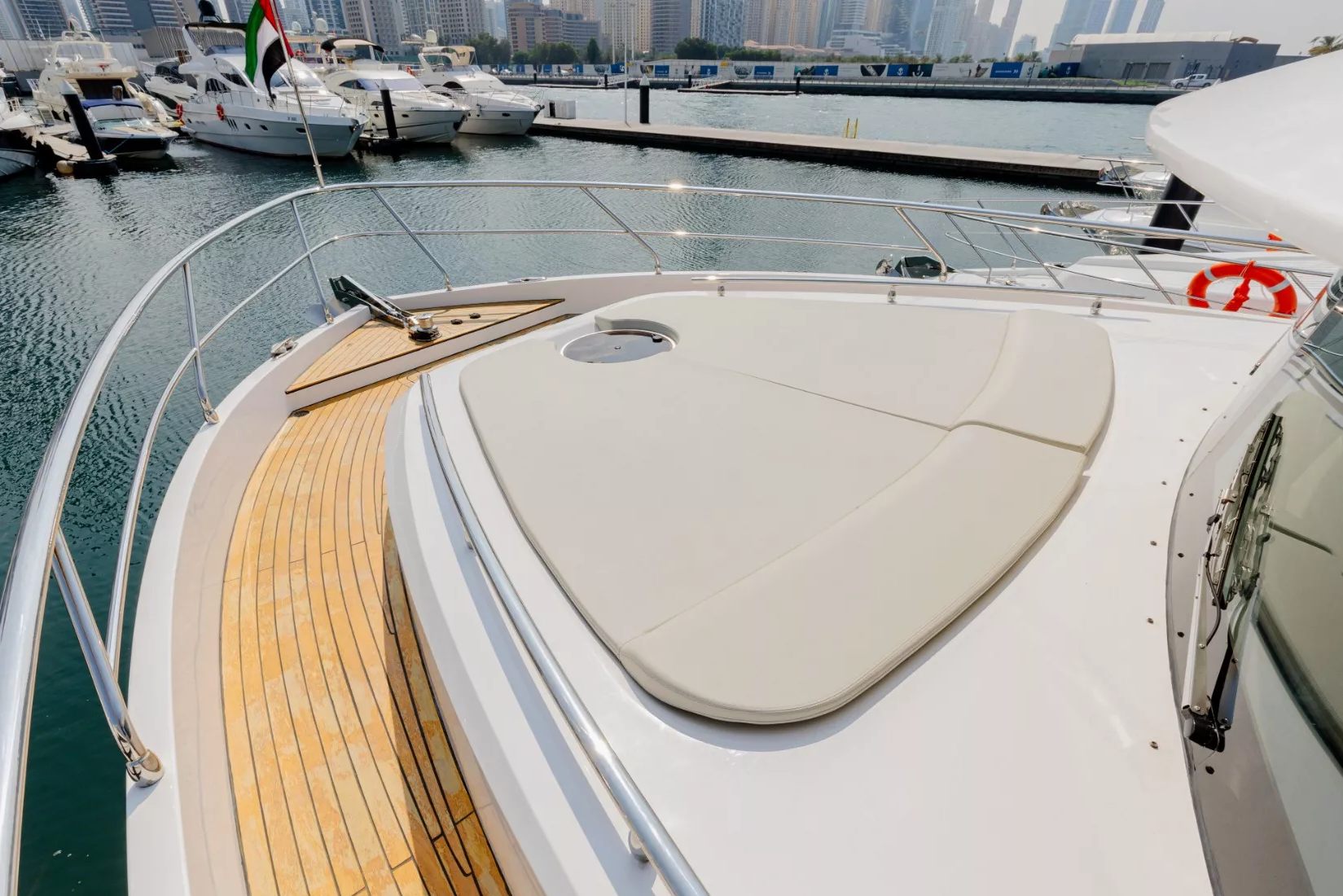 Sky Walker Reno yacht, image 16