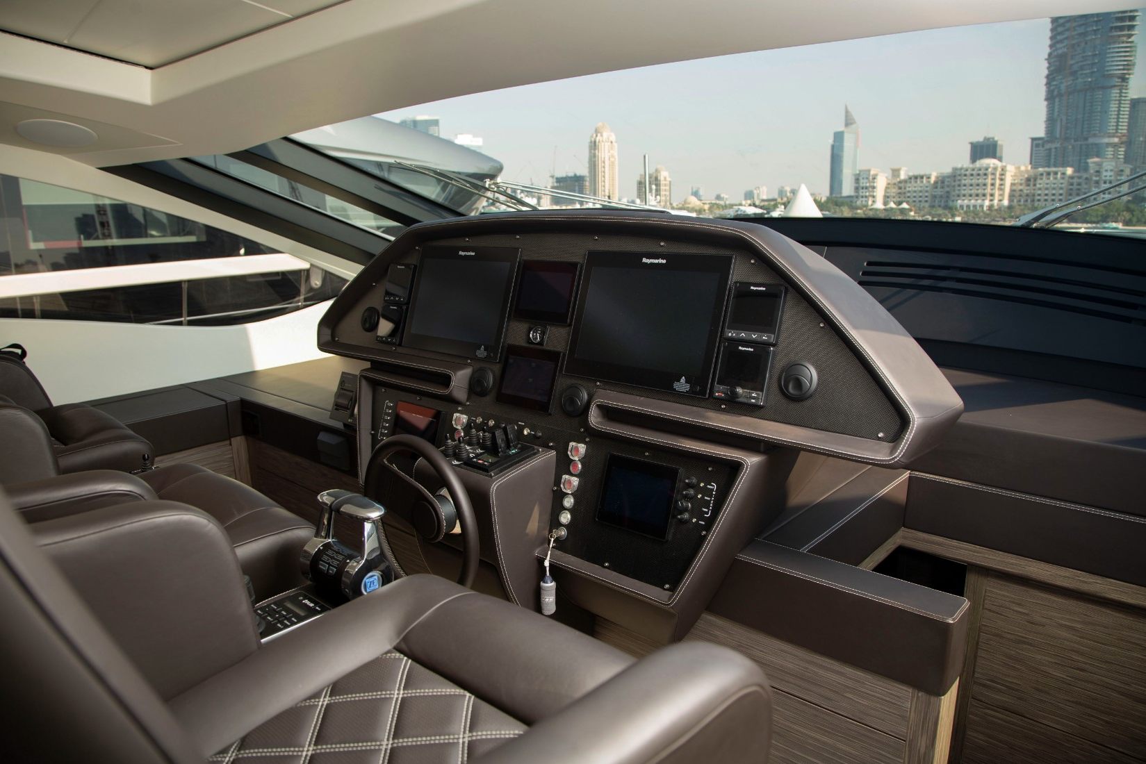 Pershing yacht, image 15