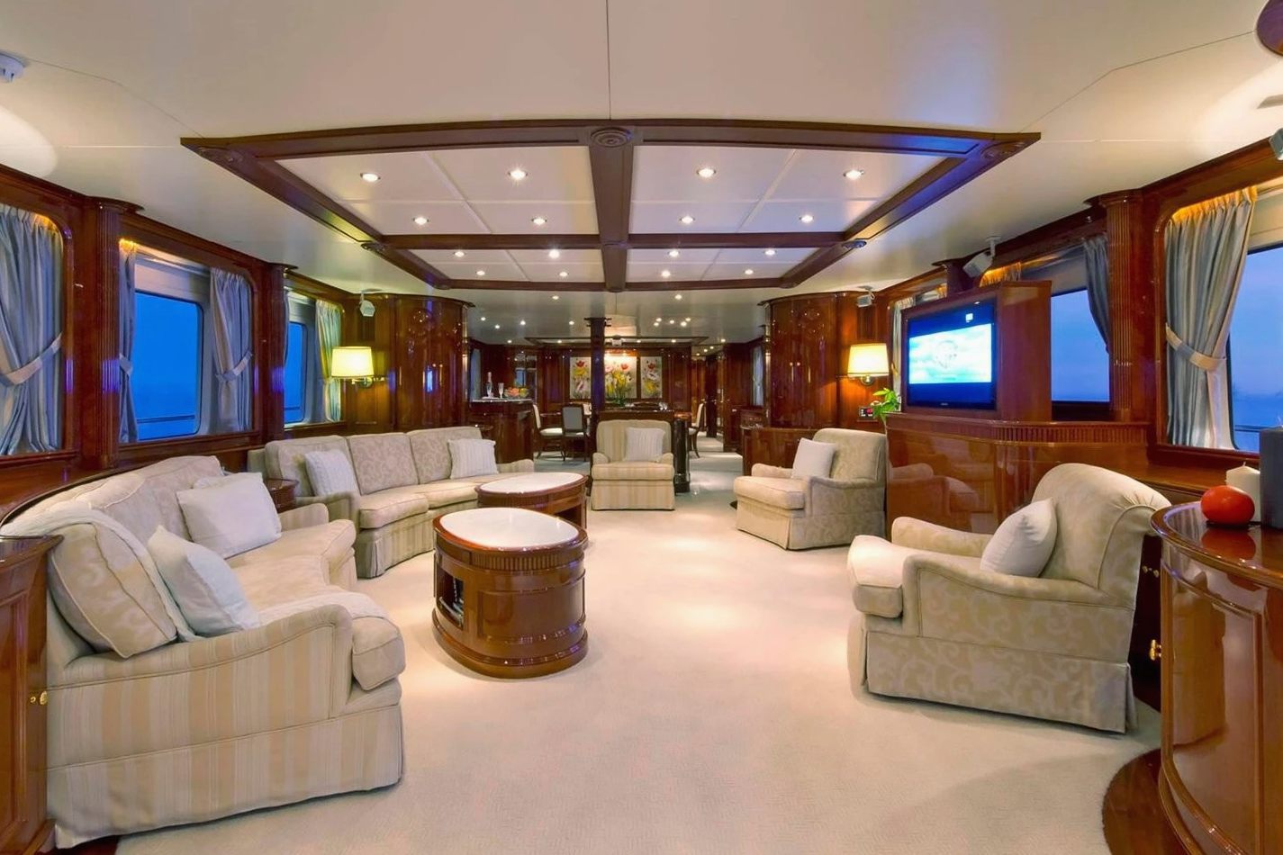 Benetti Gallus yacht, image 12