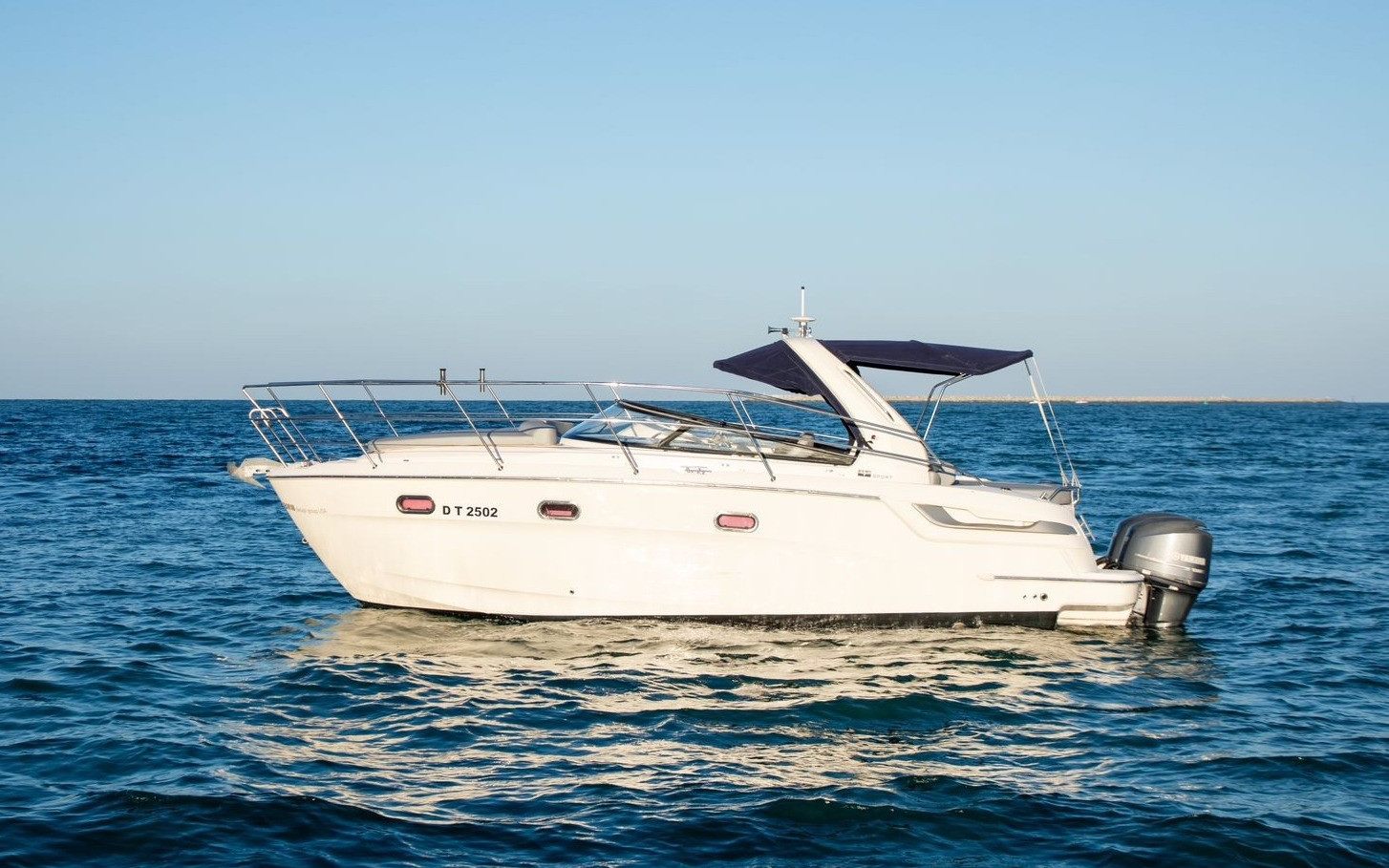 Nora in Dubai, 33 ft