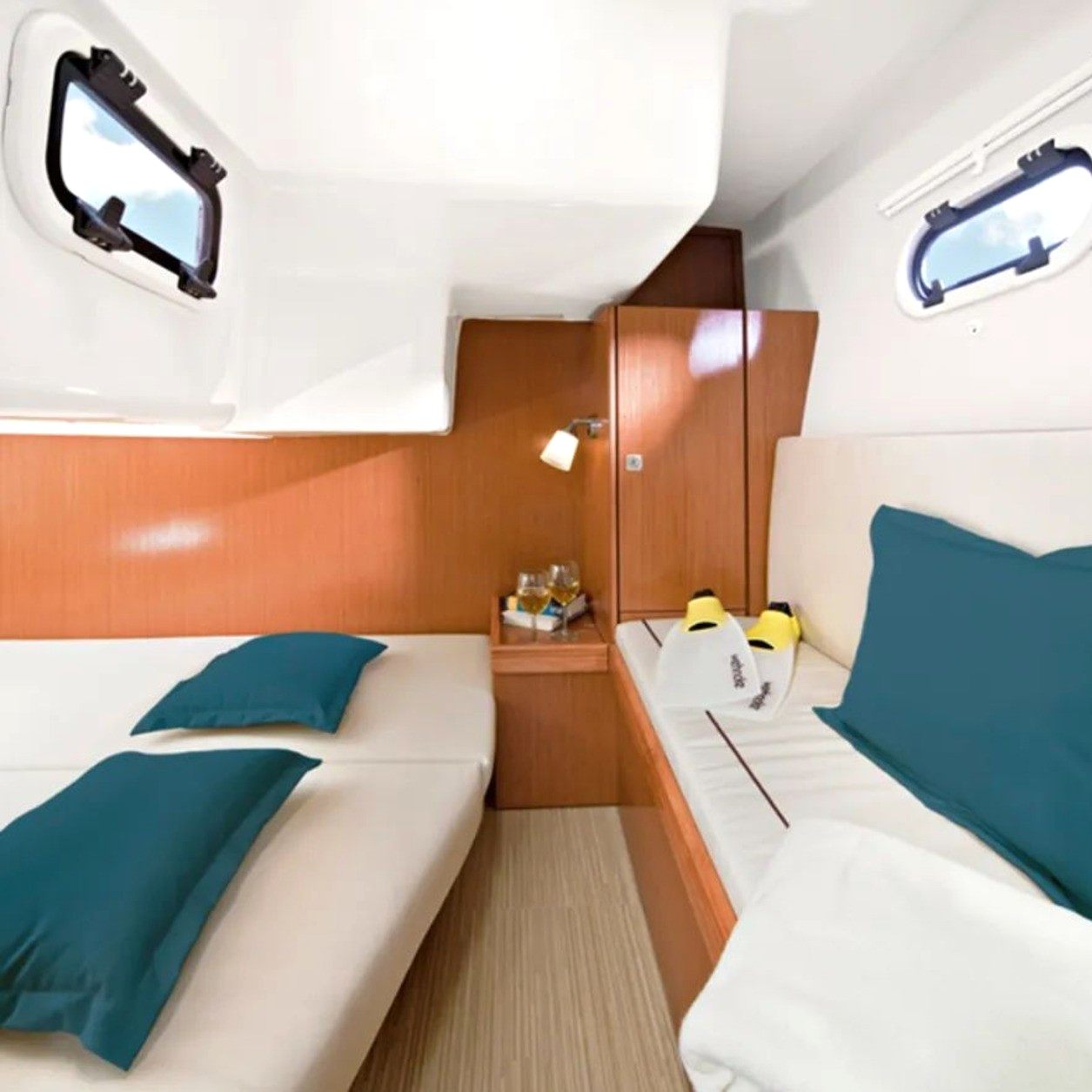 Nora yacht, image 9